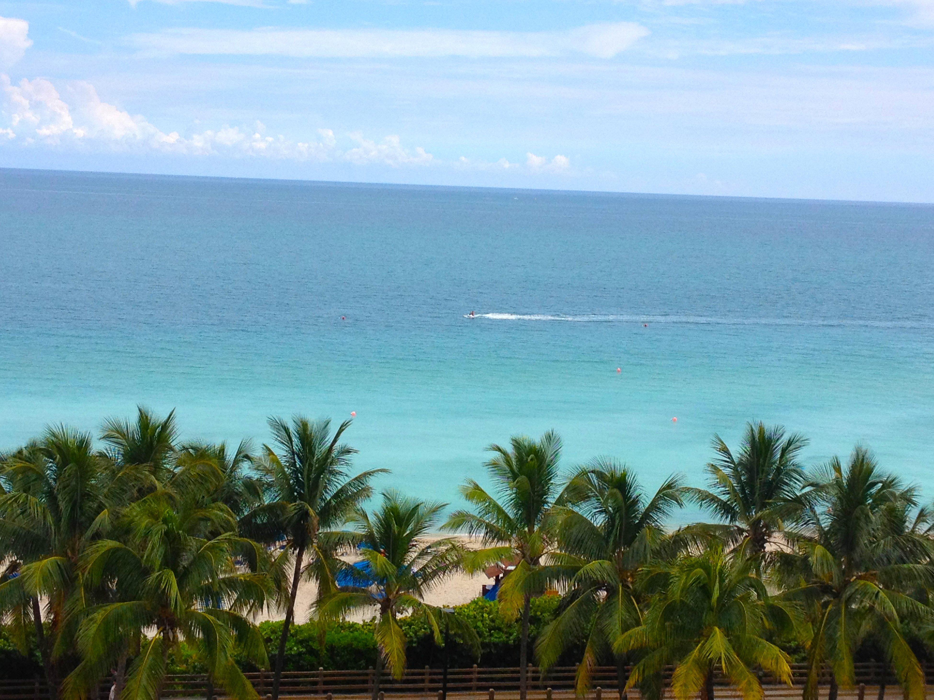 Holiday Inn Miami Beach-Oceanfront, An Ihg Hotel Экстерьер фото